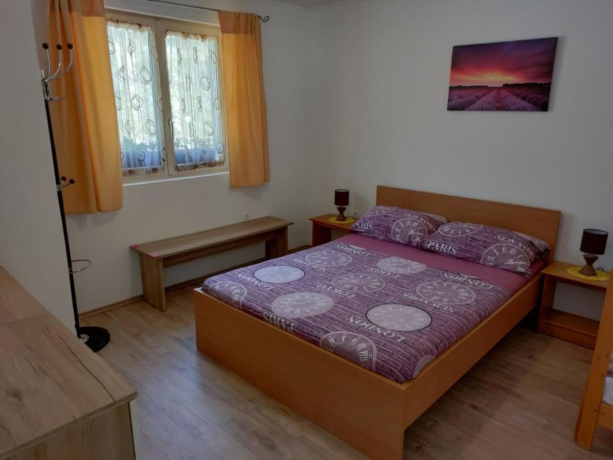Sara Apartment
