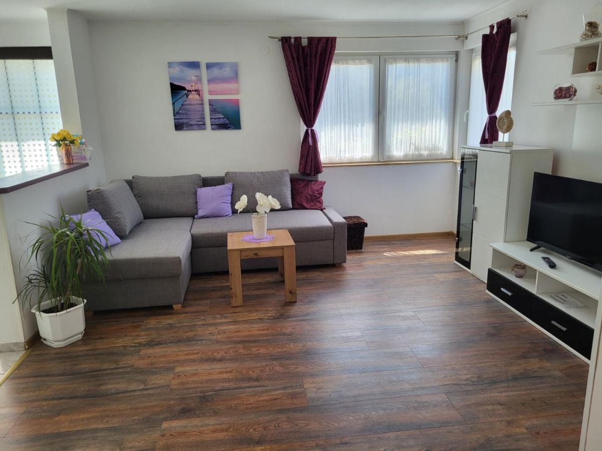 Apartment Sara Tribalj (Primorsko-Goranska)